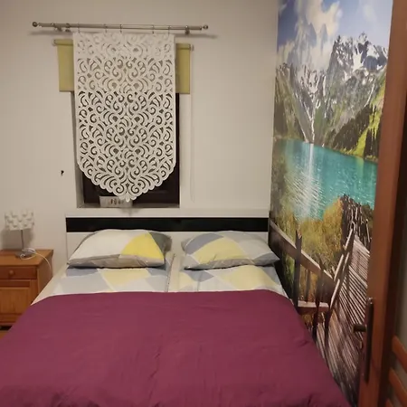 アパート Hodak ビャウカ